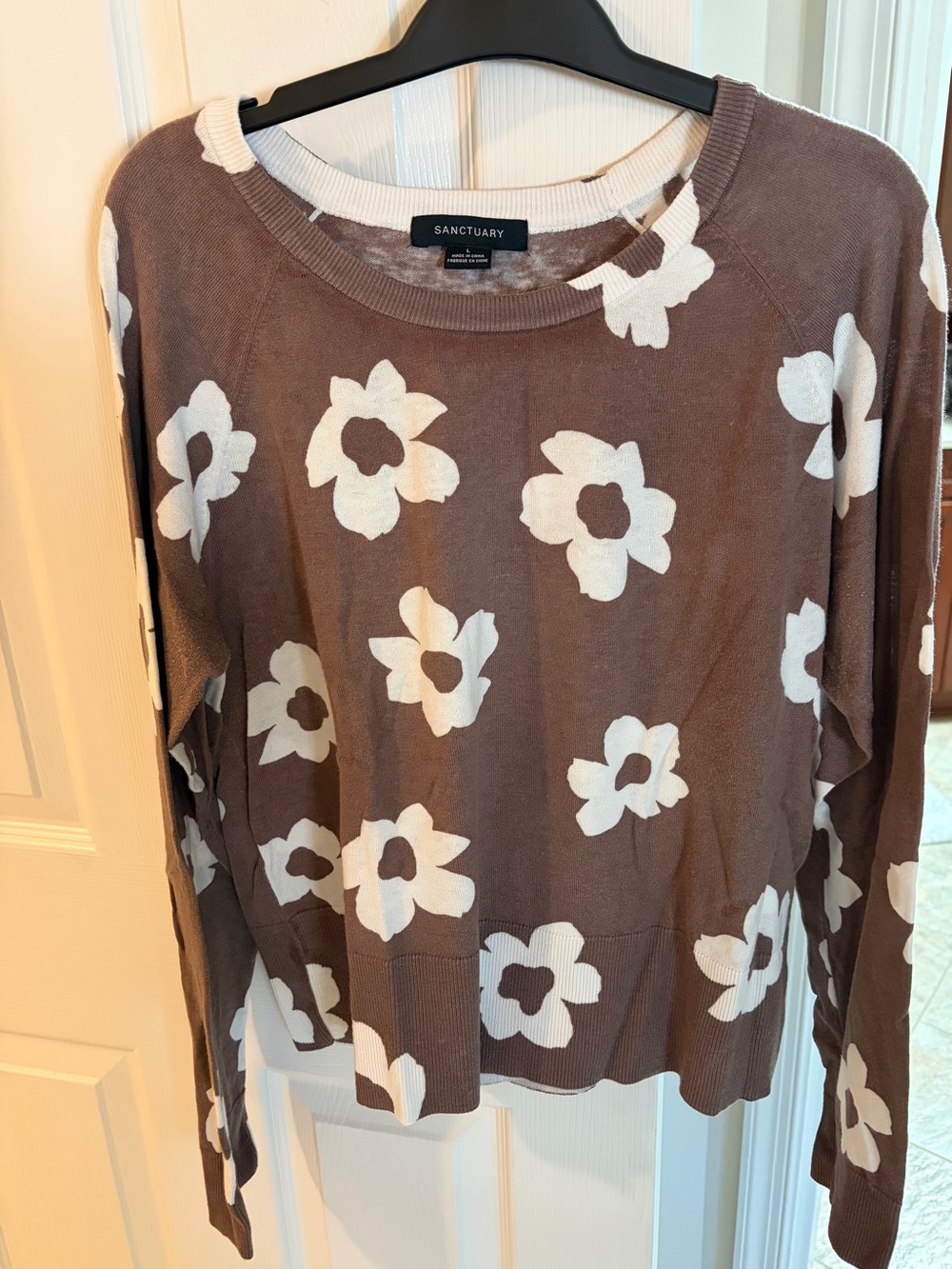 Sanctuary Brown Floral Knit Pullover Sweater